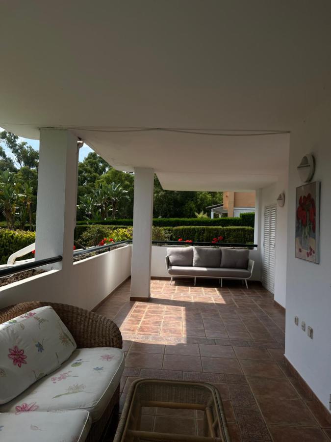 Puente Romano 3 Bedrooms Apartamento